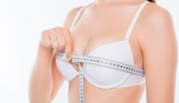 Mamoplastia Redutora – Redução Das Mamas